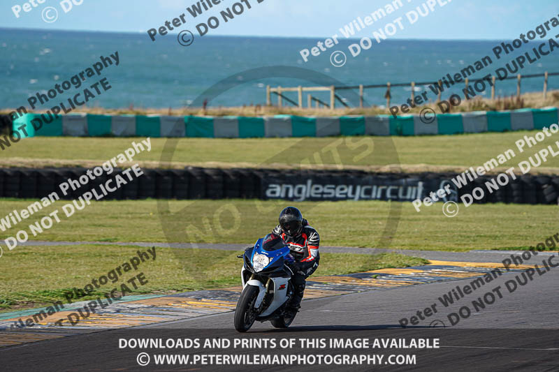 anglesey no limits trackday;anglesey photographs;anglesey trackday photographs;enduro digital images;event digital images;eventdigitalimages;no limits trackdays;peter wileman photography;racing digital images;trac mon;trackday digital images;trackday photos;ty croes